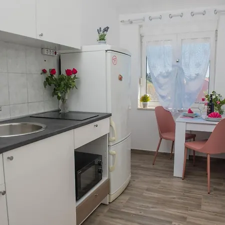 Apartmani Fila Vrsi Exterior photo