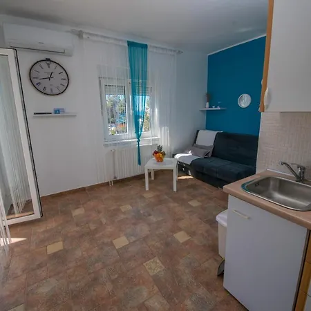 Apartmani Fila Vrsi Exterior photo
