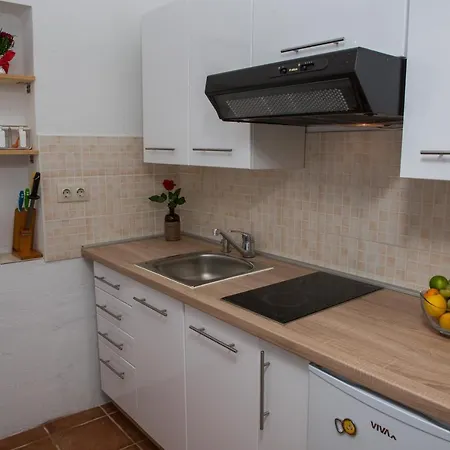 Apartmani Fila Vrsi Exterior photo