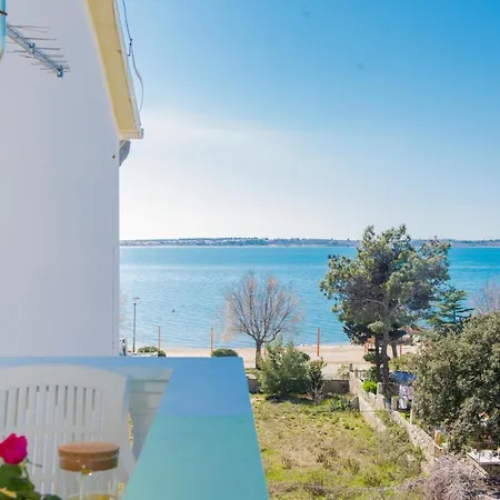 Apartmani Fila Vrsi Exterior photo